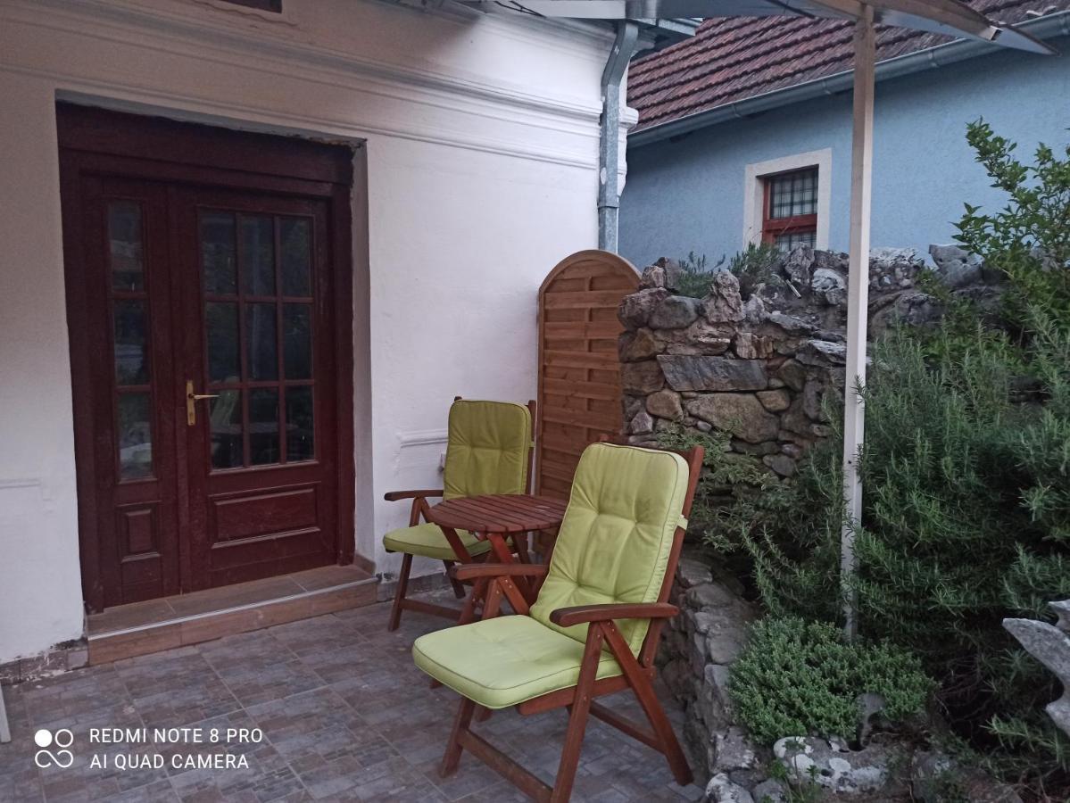 Apartmani Lina Ribarska Banja Εξωτερικό φωτογραφία